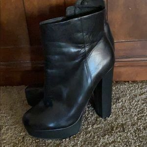 Jessica Simpson Sebille High Ankle Heel Boots EUC
